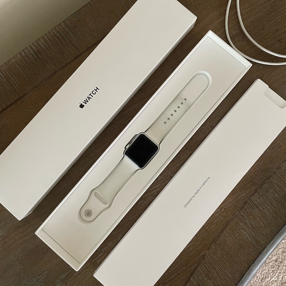 {Apple} Watch. Generation 1. Size 38mm.